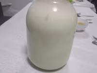 Козье молоко в Кара Балта цена 200ом л.и мёд 🍯 продаем горный кг — foto 2